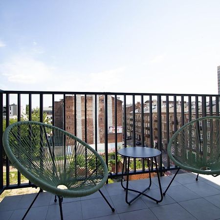 Patio Praga Metro Apartment Warszawa Exteriör bild